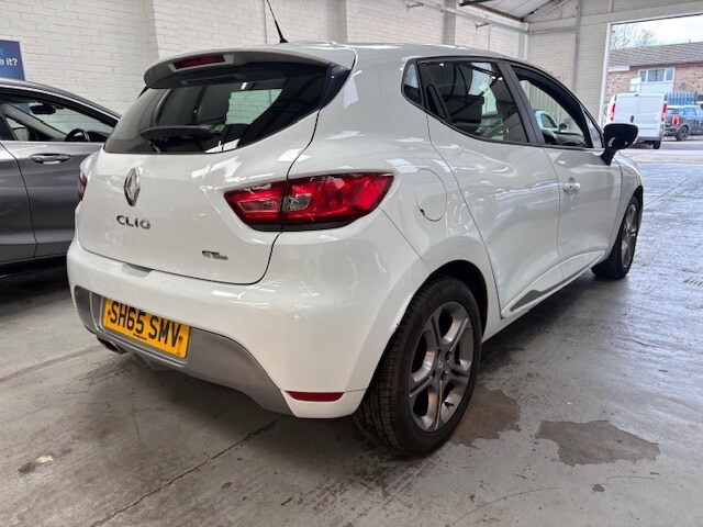 Used Renault Clio 2015 for sale - 76451855: Photo 4
