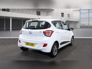 Used Hyundai i10 2015 for sale - 77431214: Photo