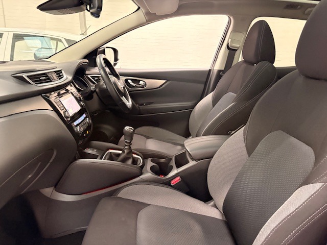 Used Nissan Qashqai 2018 for sale - 77774889: Photo 14