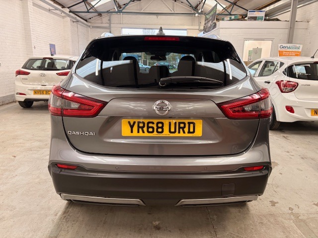 Used Nissan Qashqai 2018 for sale - 77774889: Photo 6