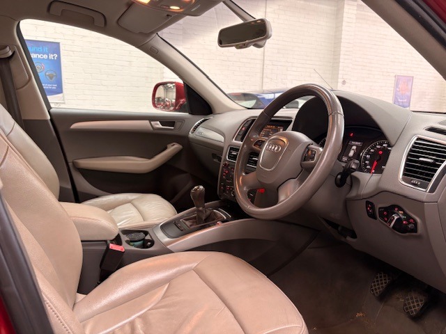 Used Audi Q5 2010 for sale - 77984075: Photo 9