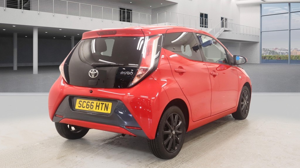 Used Toyota AYGO 2017 for sale - 77431715: Photo 4
