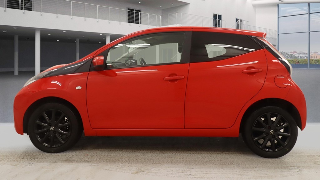 Used Toyota AYGO 2017 for sale - 77431715: Photo 7