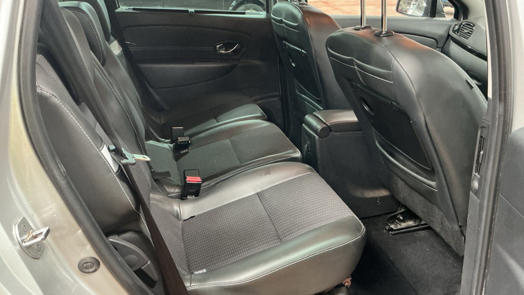 Used Renault Scenic 2015 for sale - 78040527: Photo 9