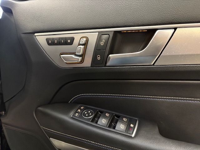 Used Mercedes-Benz E Class 2016 for sale - 76637918: Photo 42