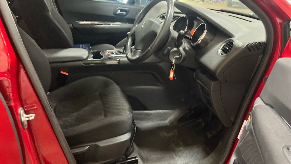 Used Peugeot 3008 2011 for sale - 78090714: Photo 8