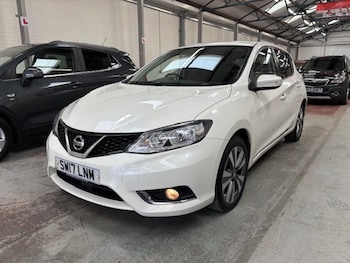 Used Nissan Pulsar 2017 for sale - 76392082: Photo