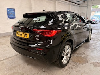 Used Infiniti Q30 2016 for sale - 78653187: Photo