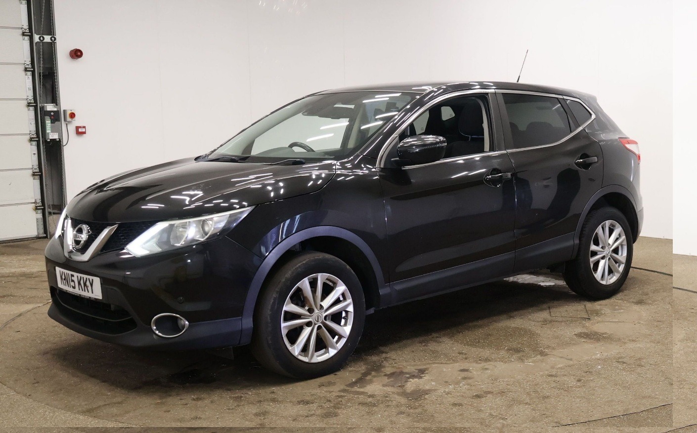 Used Nissan Qashqai 2015 for sale - 77221048: Photo 6