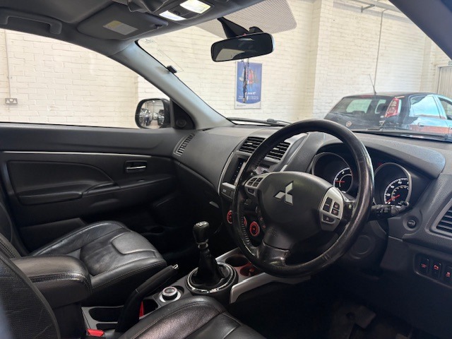 Used Mitsubishi ASX 2011 for sale - 76392049: Photo 11