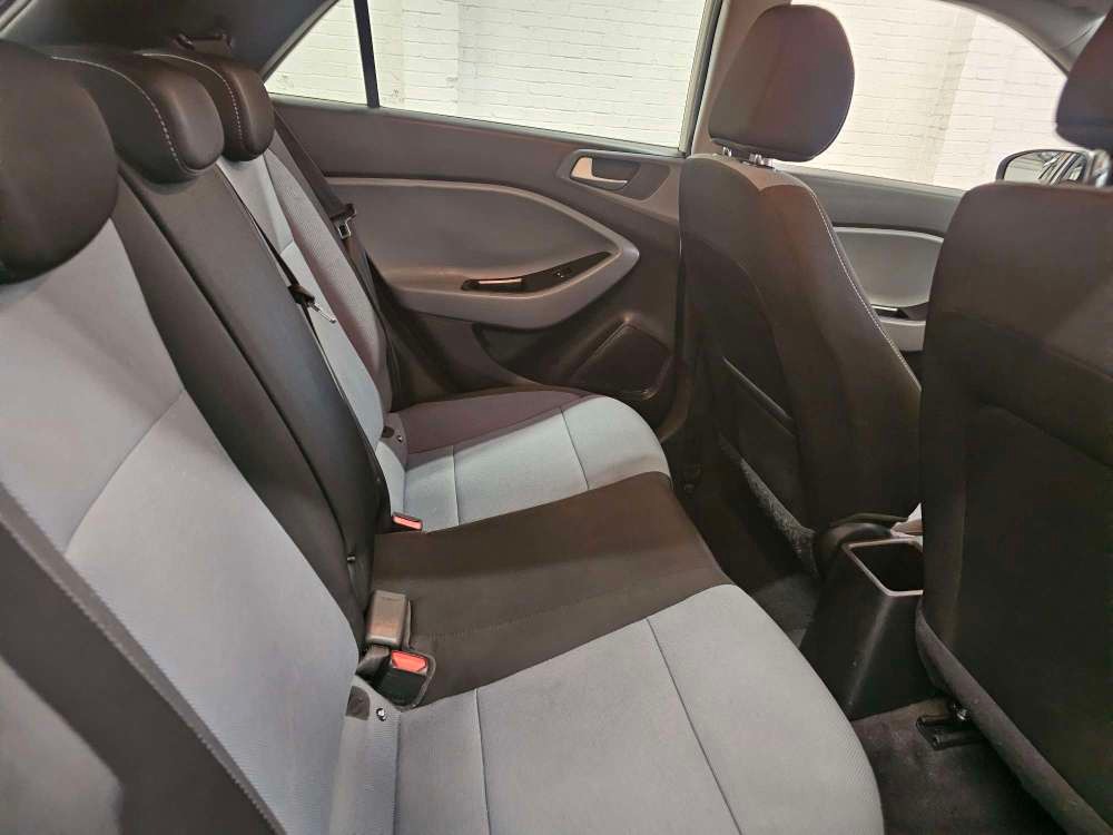 Used Hyundai i20 2016 for sale - 76893328: Photo 12