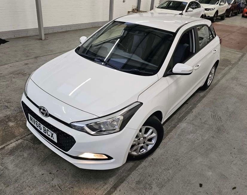 Used Hyundai i20 2016 for sale - 76893328: Photo 15