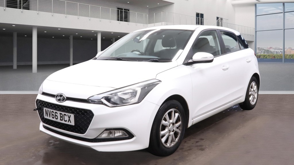 Used Hyundai i20 2016 for sale - 76893328: Photo 2