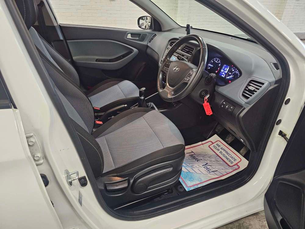 Used Hyundai i20 2016 for sale - 76893328: Photo 28