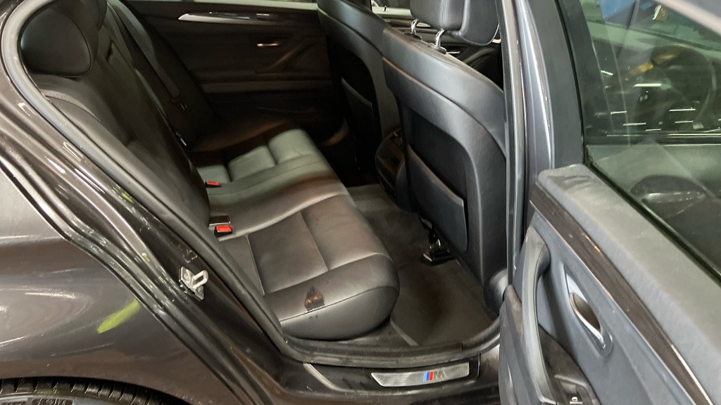 Used BMW 5 Series 2011 for sale - 76894509: Photo 10