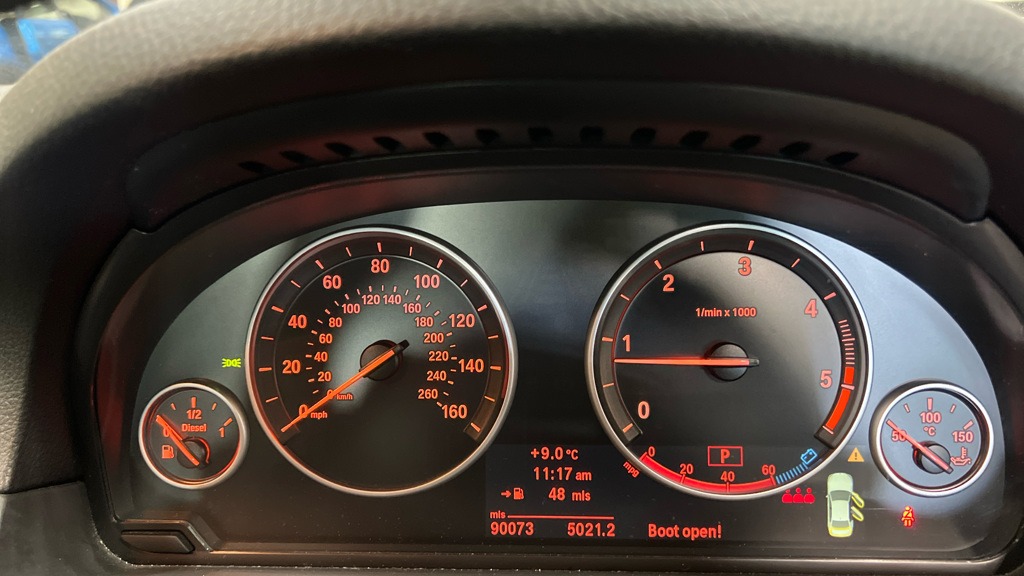 Used BMW 5 Series 2011 for sale - 76894509: Photo 11