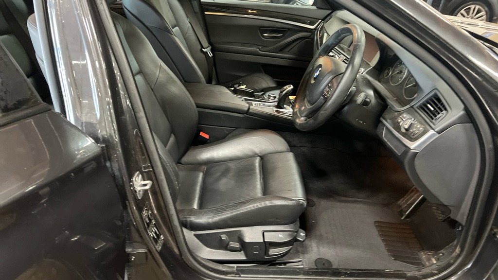 Used BMW 5 Series 2011 for sale - 76894509: Photo 8