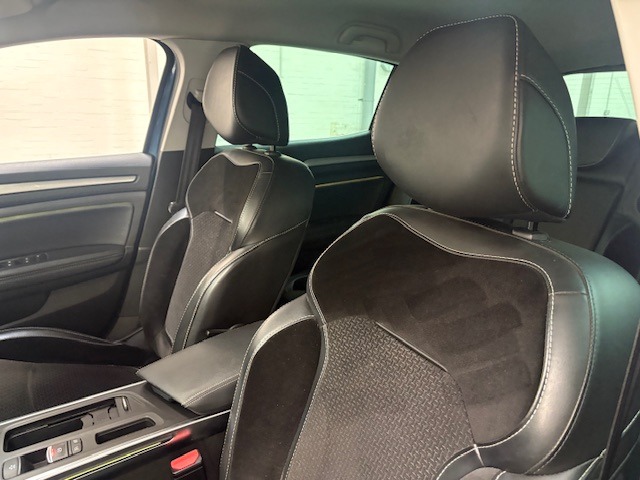 Used Renault Megane 2016 for sale - 76792479: Photo 11