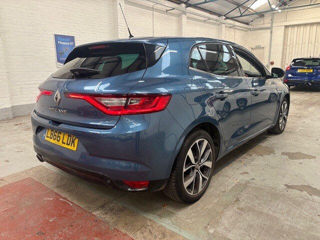 Used Renault Megane 2016 for sale - 76792479: Photo 4