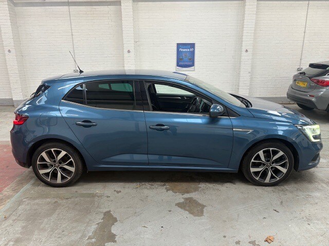 Used Renault Megane 2016 for sale - 76792479: Photo 6