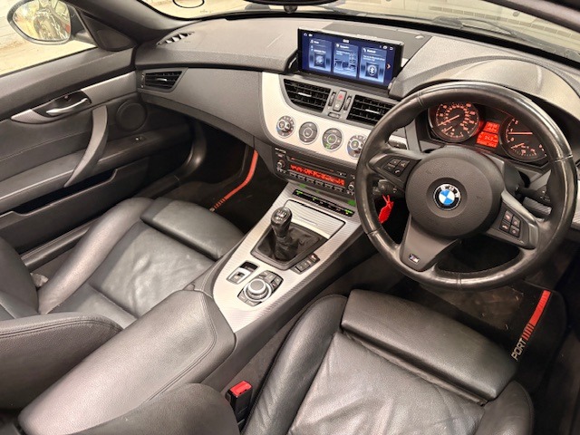 Used BMW Z4 2011 for sale - 77603656: Photo 8