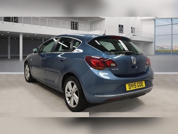 Used Vauxhall Astra 2015 for sale - 75932047: Photo