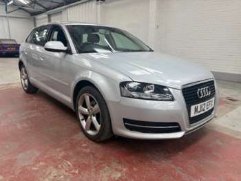 2012 (12) - 1.6 Technik 5dr