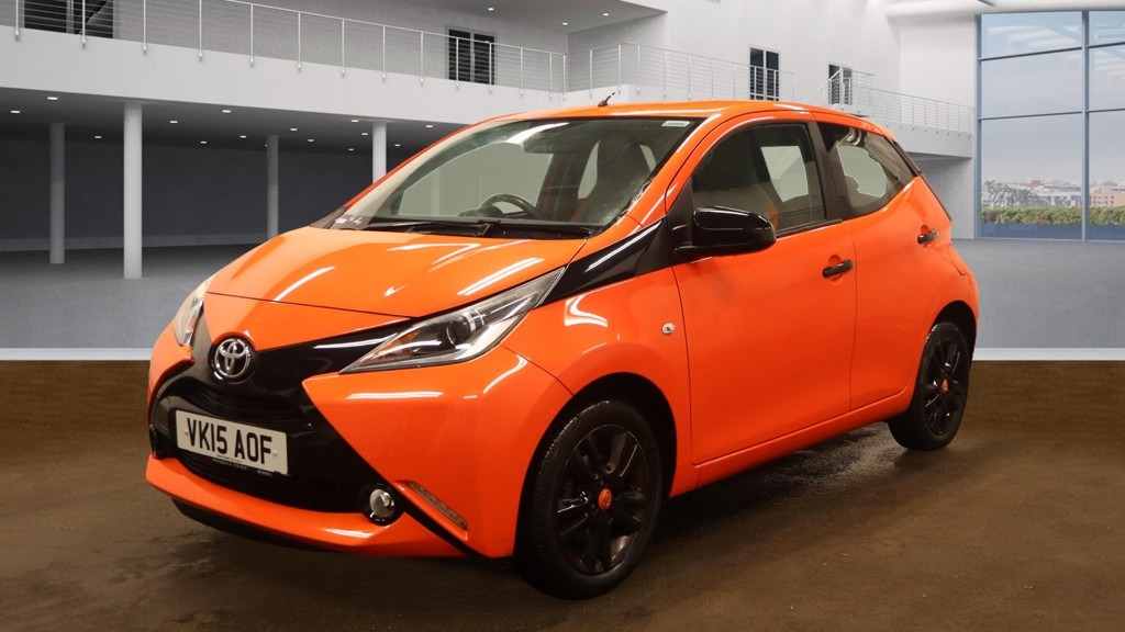 Used Toyota AYGO 2015 for sale - 76532284: Photo 2