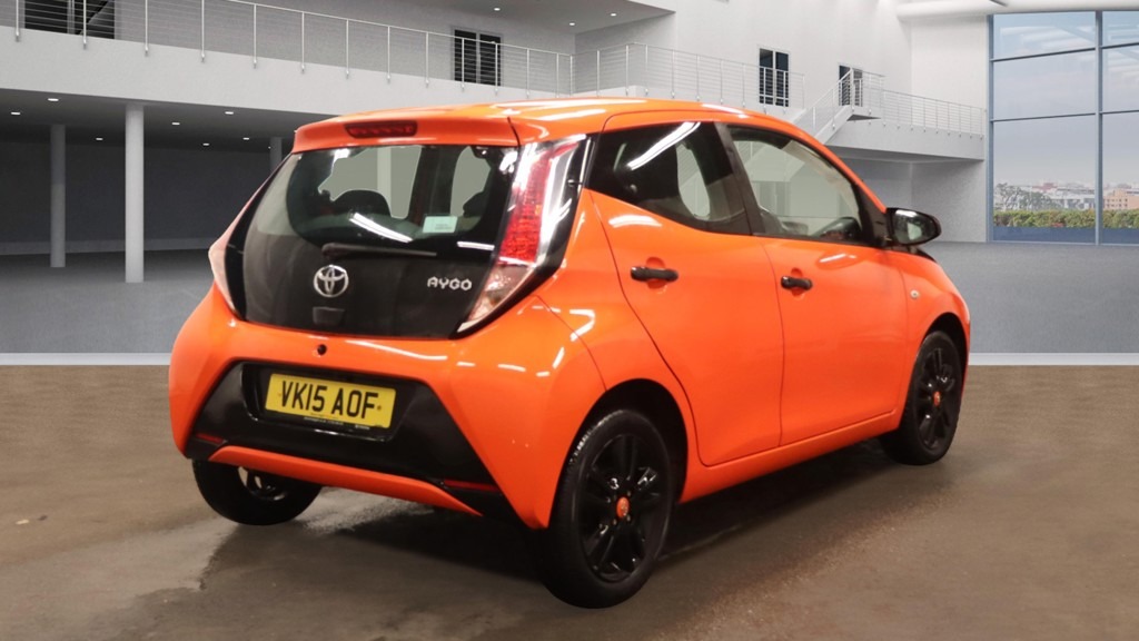 Used Toyota AYGO 2015 for sale - 76532284: Photo 4