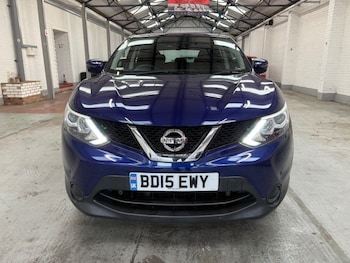 Used Nissan Qashqai 2015 for sale - 76243337: Photo 2