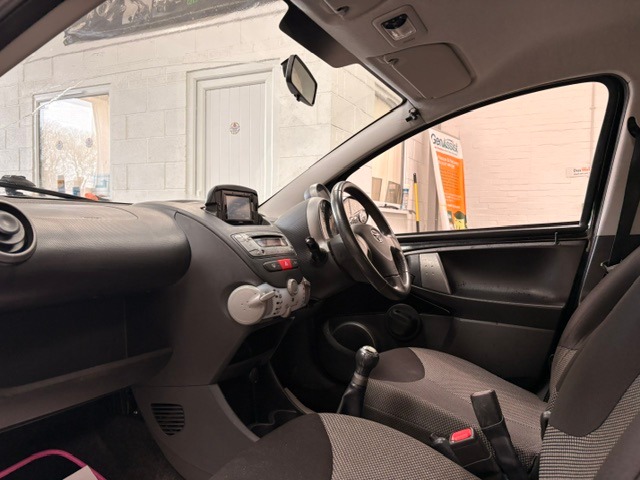 Used Toyota AYGO 2014 for sale - 78038702: Photo 12