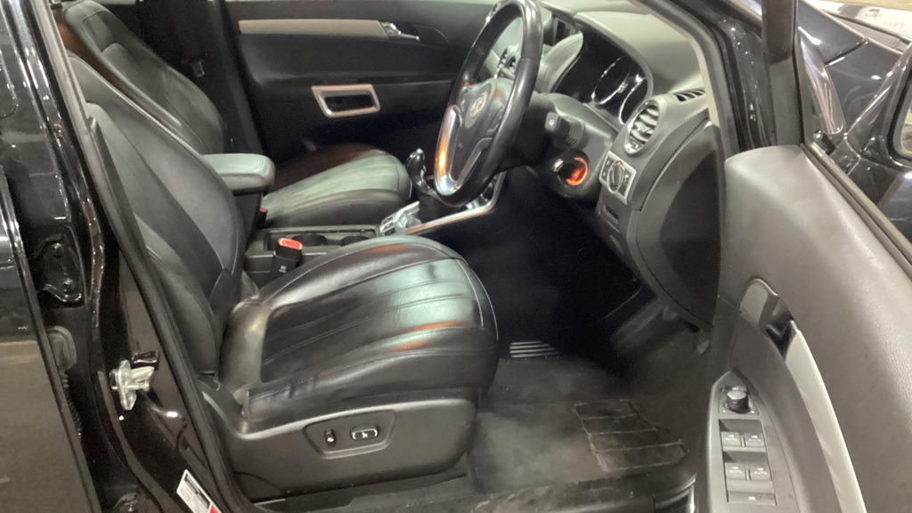 Used Vauxhall Antara 2016 for sale - 77125257: Photo 9