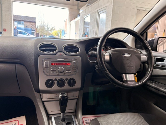 Used Ford Focus 2009 for sale - 78081429: Photo 27