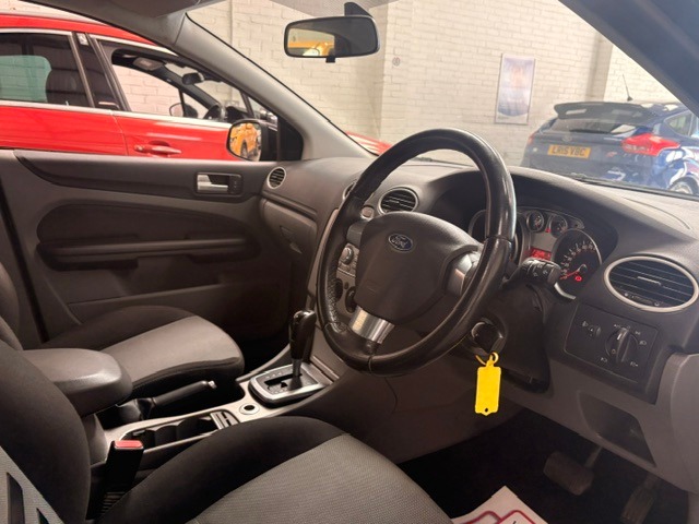 Used Ford Focus 2009 for sale - 78081429: Photo 9