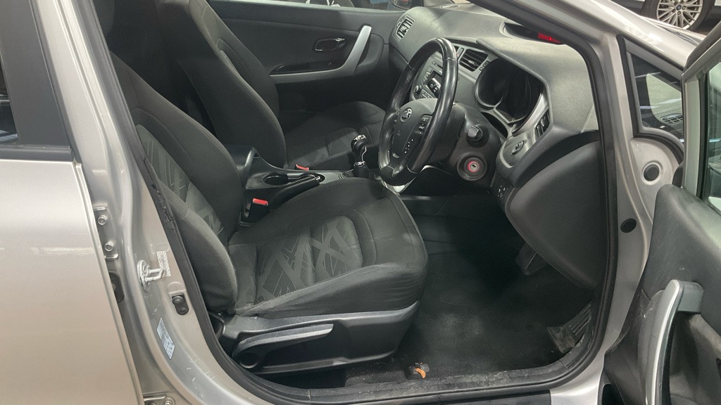 Used Kia Ceed 2015 for sale - 77915484: Photo 8