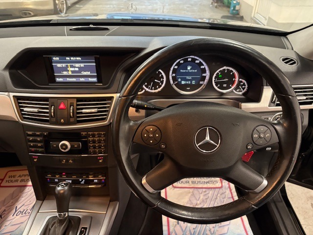 Used Mercedes-Benz E Class 2009 for sale - 76792492: Photo 11