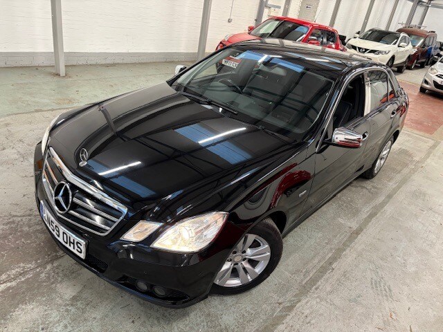 Used Mercedes-Benz E Class 2009 for sale - 76792492: Photo 15