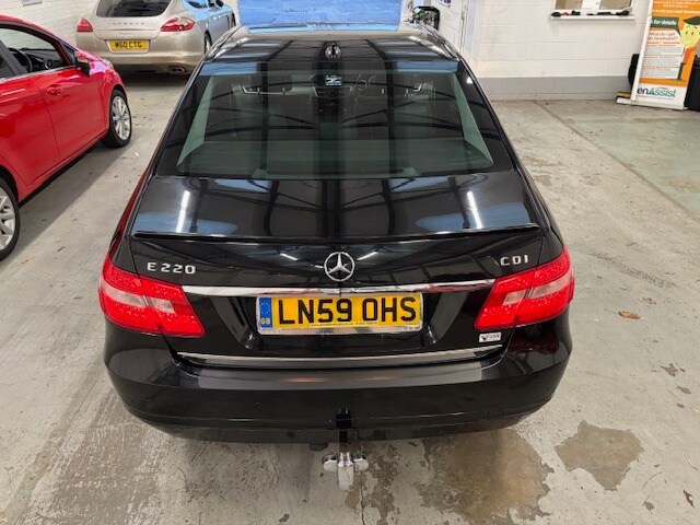 Used Mercedes-Benz E Class 2009 for sale - 76792492: Photo 17