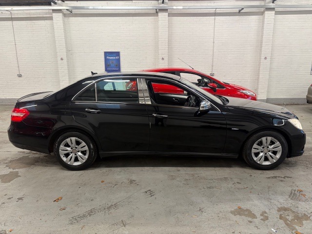 Used Mercedes-Benz E Class 2009 for sale - 76792492: Photo 20