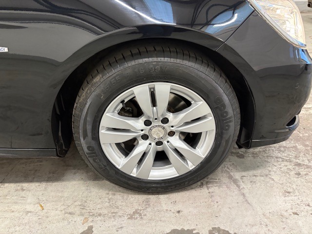 Used Mercedes-Benz E Class 2009 for sale - 76792492: Photo 24