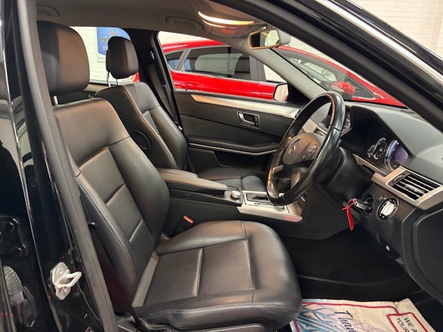 Used Mercedes-Benz E Class 2009 for sale - 76792492: Photo 28