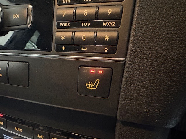 Used Mercedes-Benz E Class 2009 for sale - 76792492: Photo 34