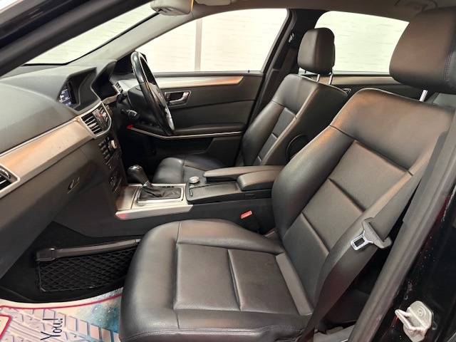 Used Mercedes-Benz E Class 2009 for sale - 76792492: Photo 44