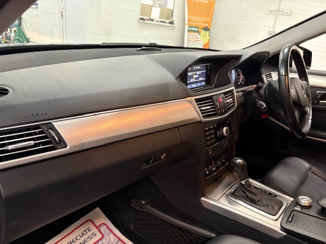 Used Mercedes-Benz E Class 2009 for sale - 76792492: Photo 47