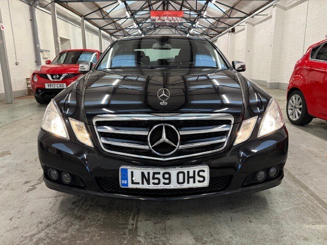 Used Mercedes-Benz E Class 2009 for sale - 76792492: Photo 5