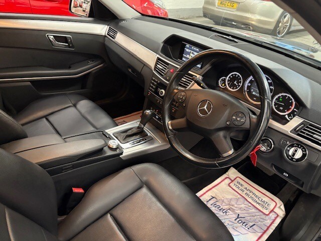 Used Mercedes-Benz E Class 2009 for sale - 76792492: Photo 9