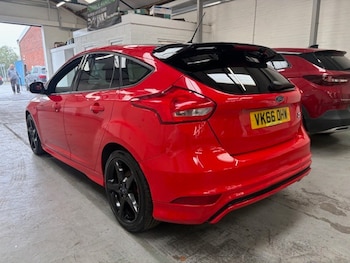 Used Ford Focus 2016 for sale - 75772678: Photo
