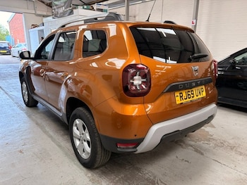 Used Dacia Duster 2019 for sale - 78565380: Photo