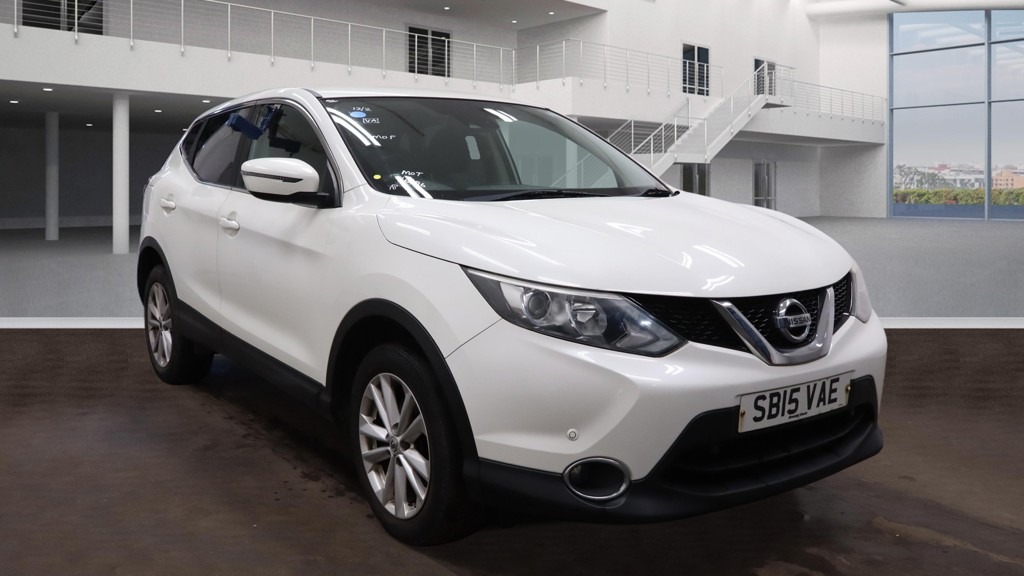 Used Nissan Qashqai 2015 for sale - 77716021: Photo 1