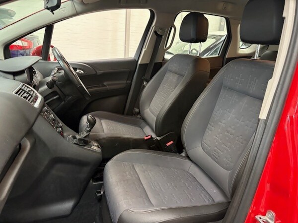 Used Vauxhall Meriva 2016 for sale - 76243030: Photo 9